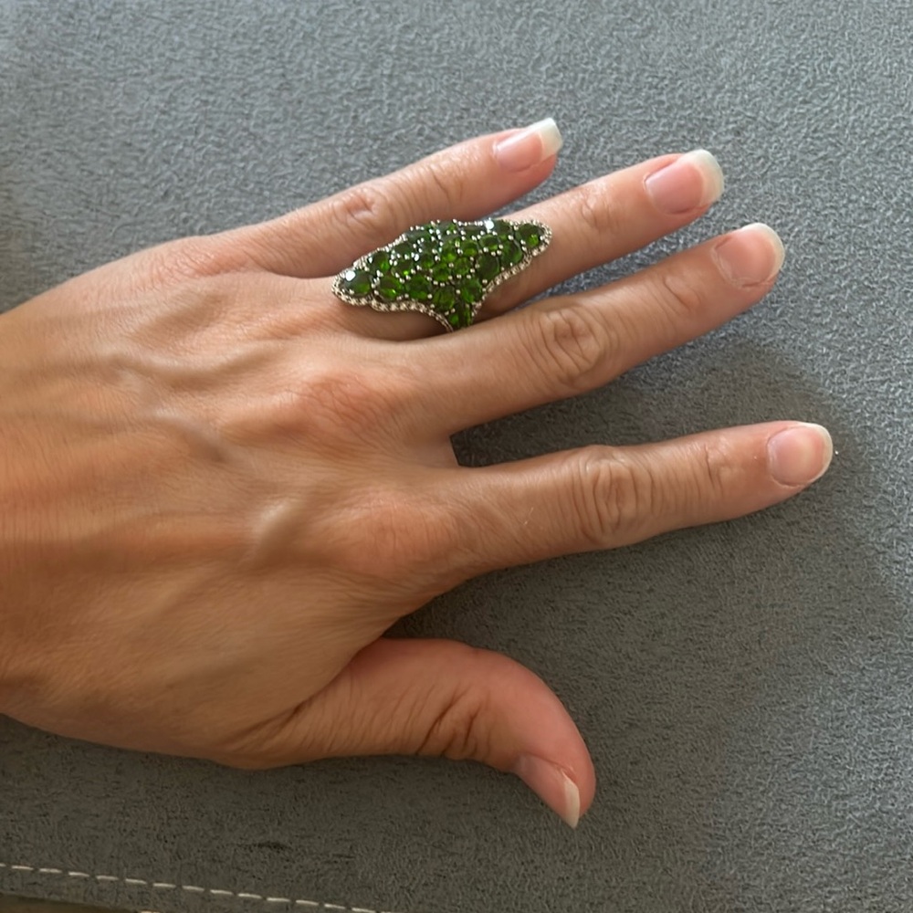 Green real gemstone fine jewelry ring